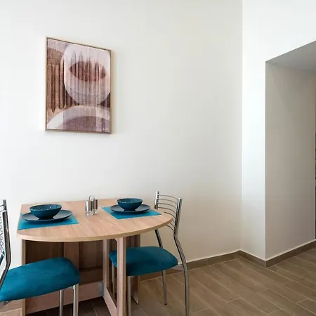 公寓 Kalypso 卡拉马塔