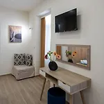 شقة Kalypso كالاماتا